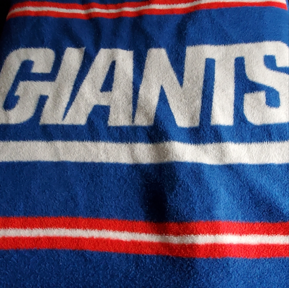 NY Giants Throw Blanket